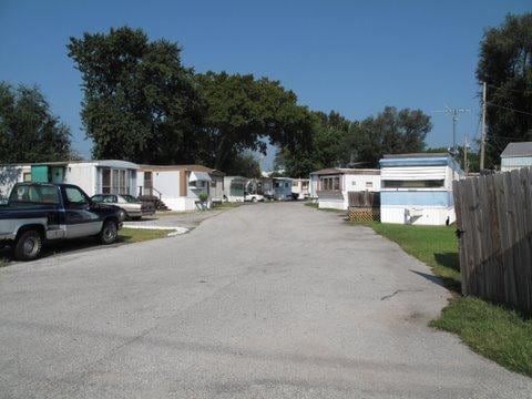 Building Photo - Peak Mobile Home Park