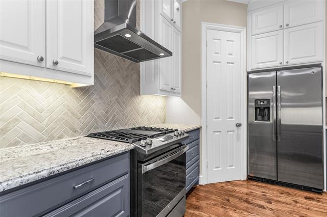 Foto del edificio - 1210 Creekwood Dr