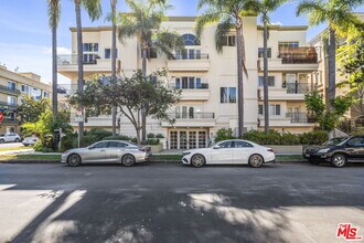 Building Photo - 435 Arnaz Dr