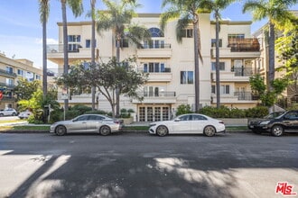 Building Photo - 435 Arnaz Dr