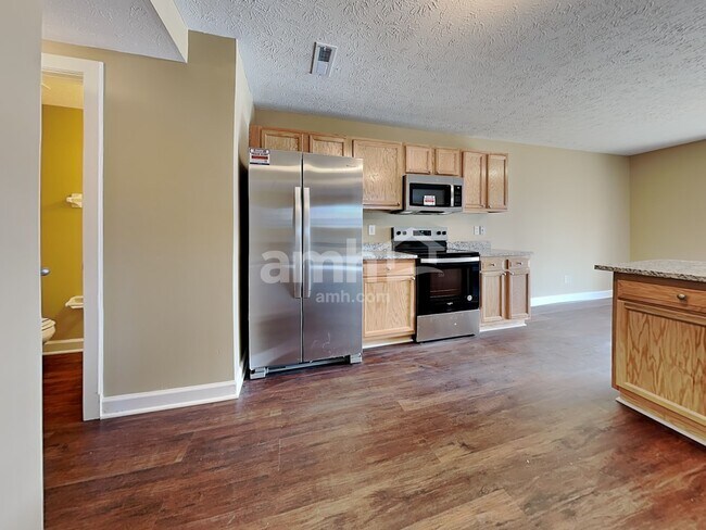 Foto del edificio - 327 Hartford Ct