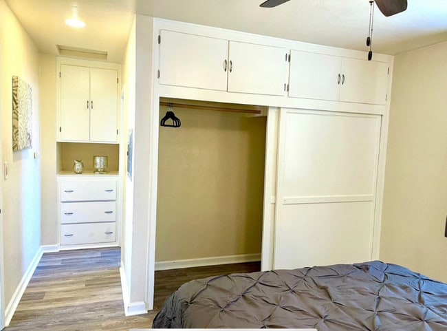 Foto del edificio - 4124 Gamma St