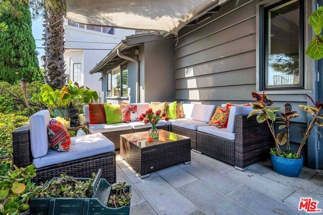 Building Photo - 3436 S Centinela Ave