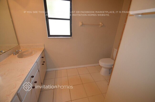 Building Photo - 1235 Sheridan Dr NW