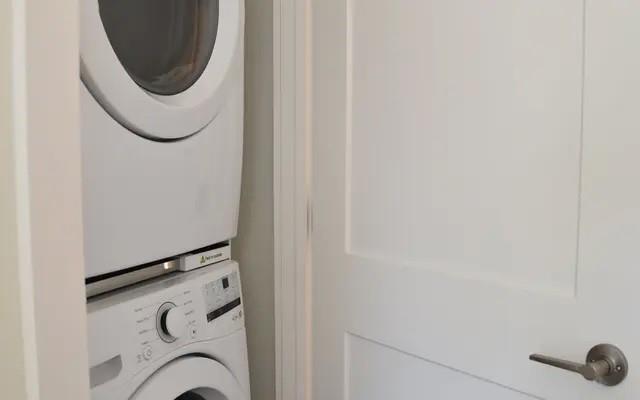 Foto del edificio - 7370 Rural Ave