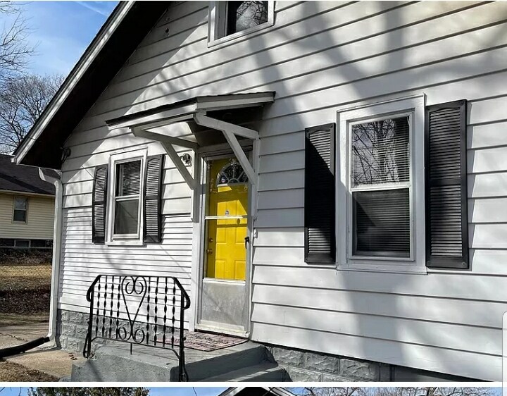 Primary Photo - 627 N Sunset Ave