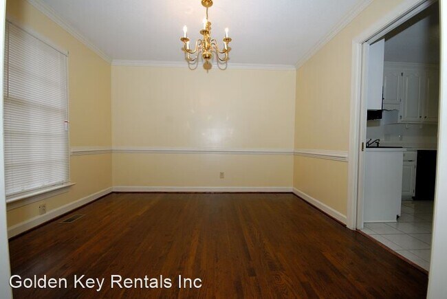 Building Photo - 3 br, 2 bath House - 220 Glenwood Trail *AHS*