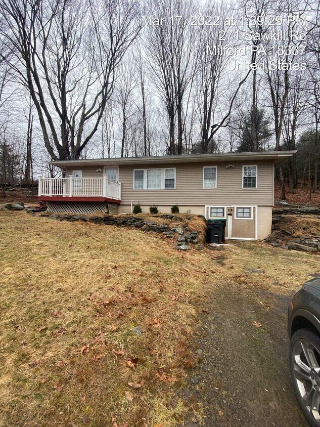 AVAILABLE NOW! 281 Sawkill Rd, Milford, House Rental in Milford