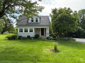 Building Photo - 4952 Madison Pike