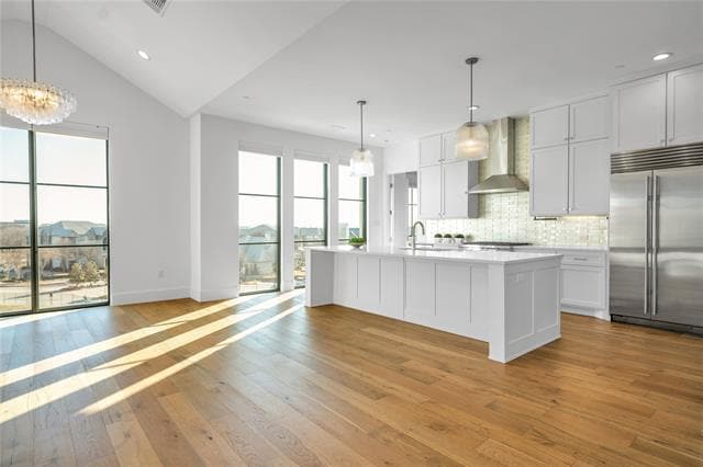 Foto del edificio - 5270 Town and Country Blvd