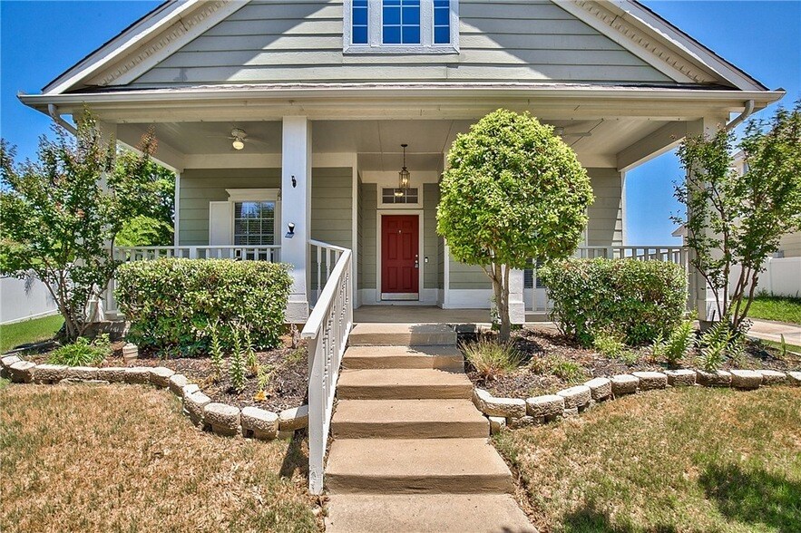 Primary Photo - 1701 Kennessaw Dr