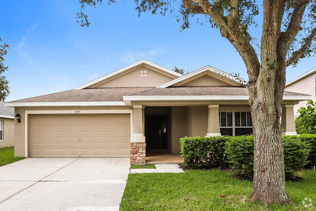 Building Photo - 6915 Runner Oak Dr