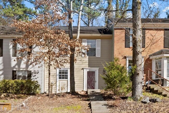 Building Photo - 770 Coventry Township Pl