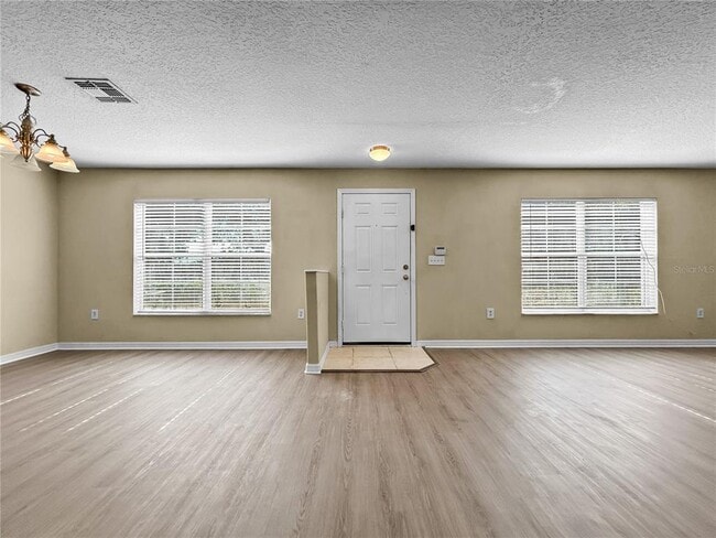 Foto del edificio - 5403 Quarry Rock Rd