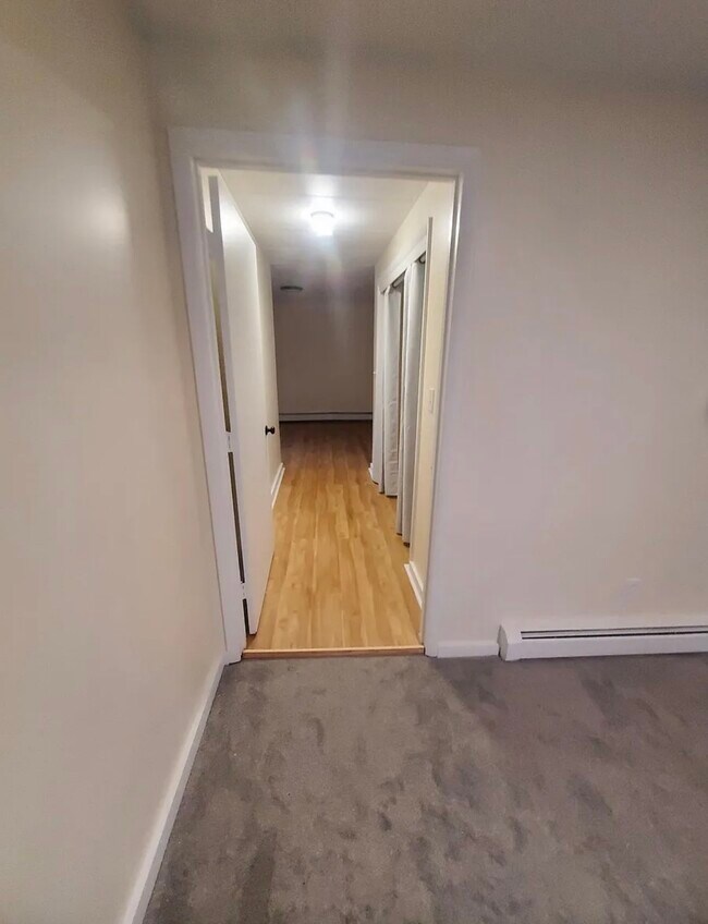 Foto del edificio - 235-237 Main St LLC
