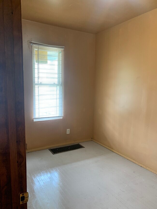 Foto del edificio - 2744 N Buffum St