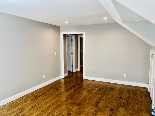 Building Photo - 23 Custis Ave