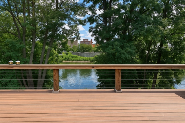 Building Photo - 192 Front St