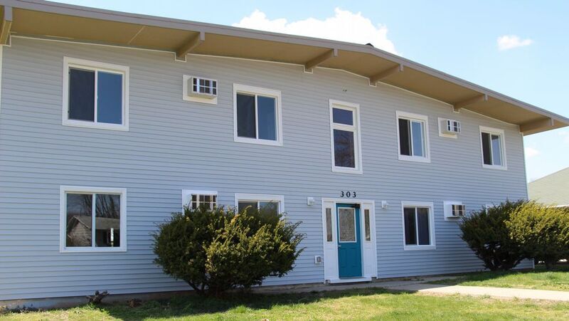 Foto principal - 303 8th St