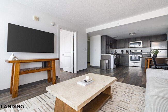 Building Photo - 50 Morgan St N