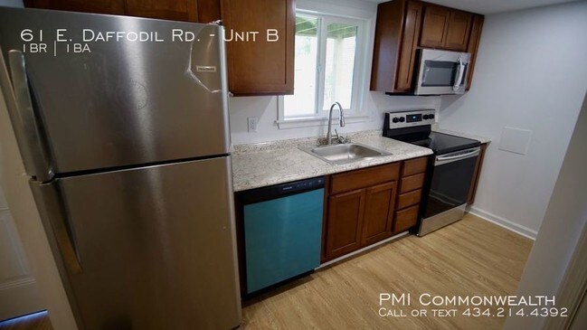 Foto del edificio - 1 Bed / 1 Bath Duplex Lower Unit