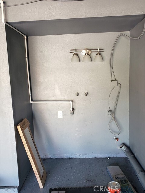 Building Photo - 2015 Clear River Ln