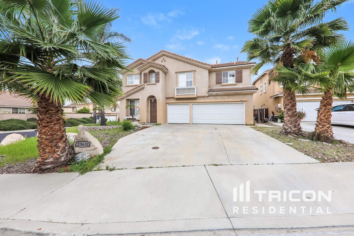 Foto principal - 23631 Morning Glory Dr