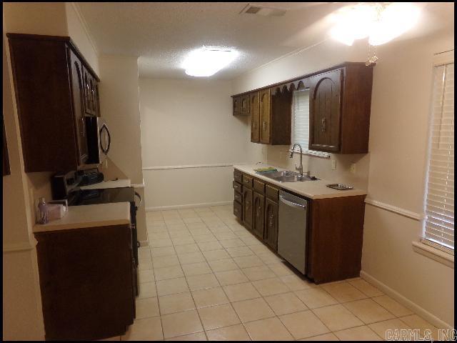 Foto del edificio - 820 N Shackleford Rd