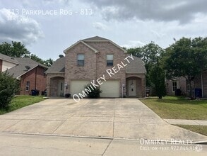 Building Photo - 813 Parkplace Ridge