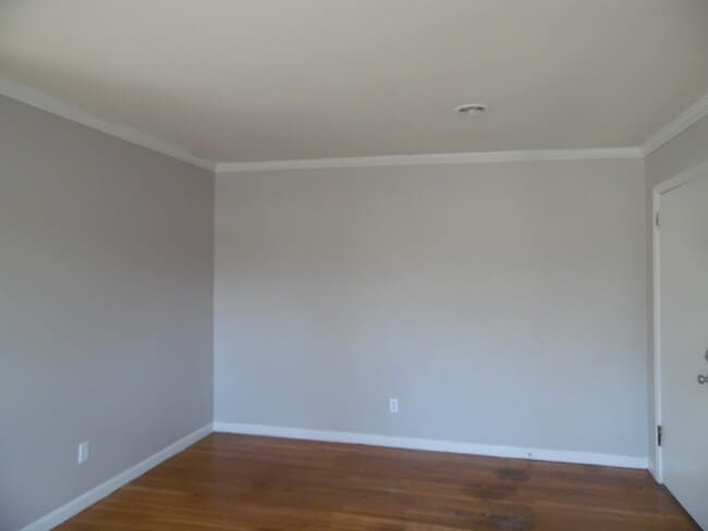 Building Photo - 2157 Cypress Dr