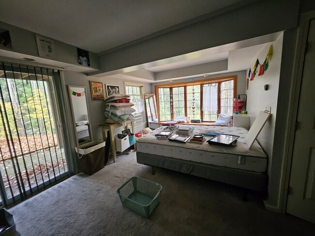 BASEMENT OPTIONAL 3RD BEDROOM, OFFICE, FAMILY ROOM OR WORKOUT ROOM - 36 Kimball Pl
