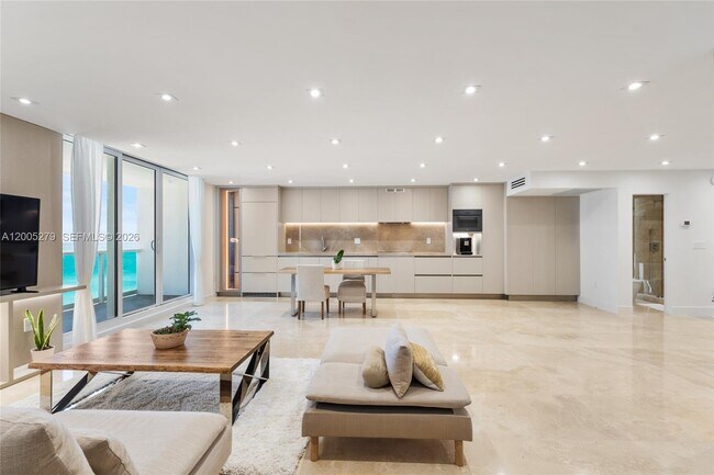 Foto del edificio - 2301 Collins Ave