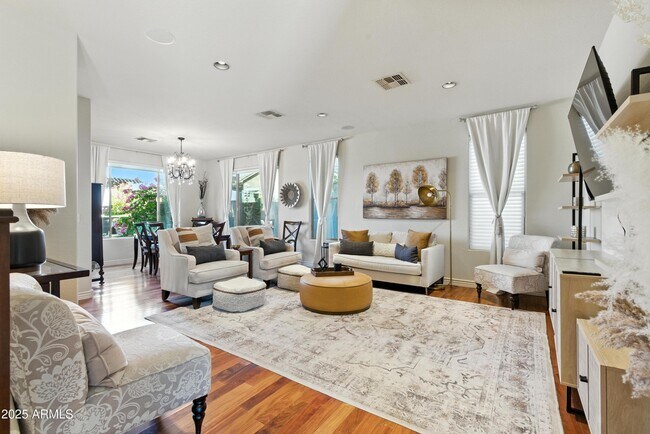 Foto del edificio - 18212 W East Wind Ave
