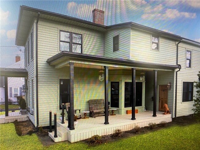 Foto del edificio - 911 S Main St