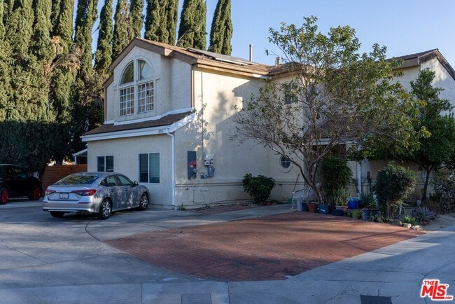 Foto del edificio - 20102 Baltar St