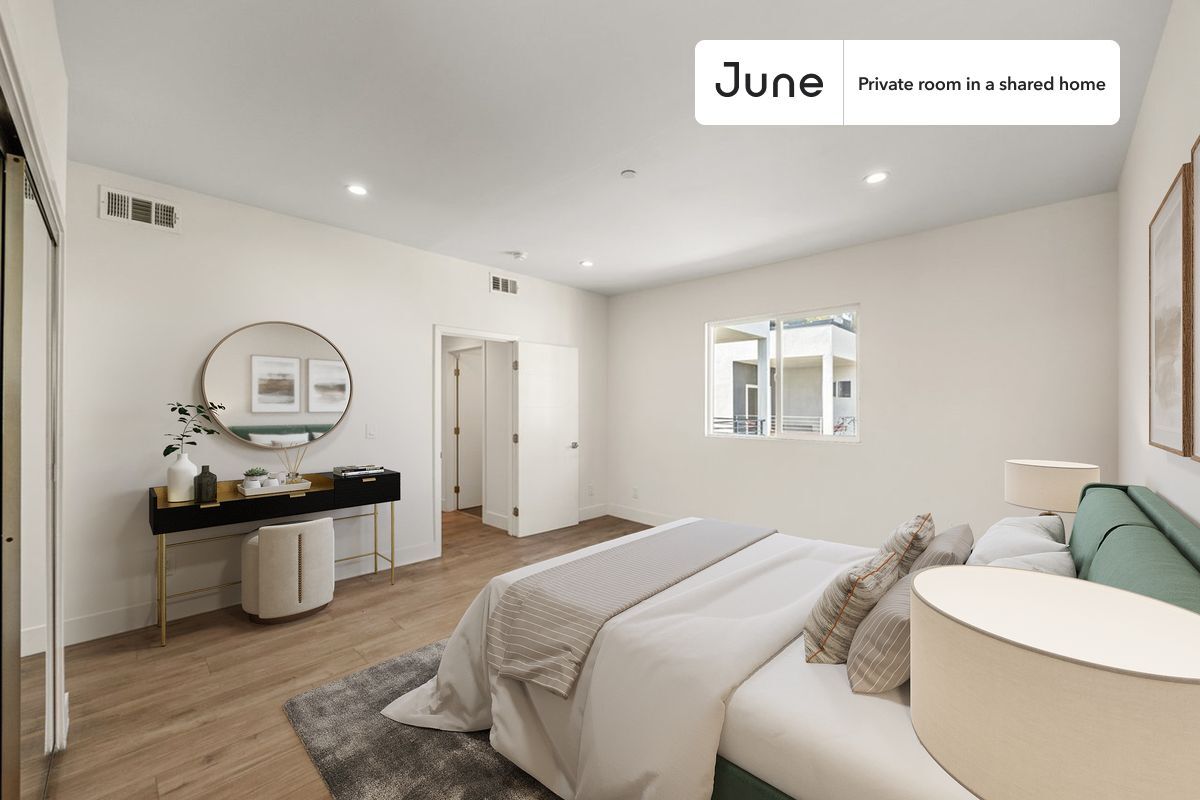 Primary Photo - Private bedroom in 4 bed/4 bath Home