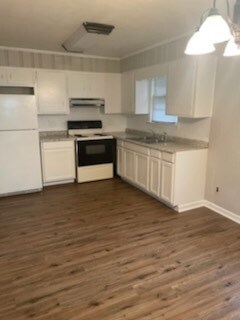 Foto del edificio - 2802 Vernon Dr