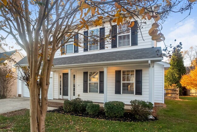 Foto del edificio - 221 Everett Park Dr
