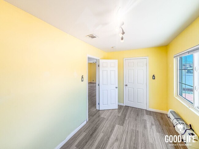 Foto del edificio - SD: Cozy 2BD/2BA Home in Ramona with Front Patio, Included Landscaping & A/C