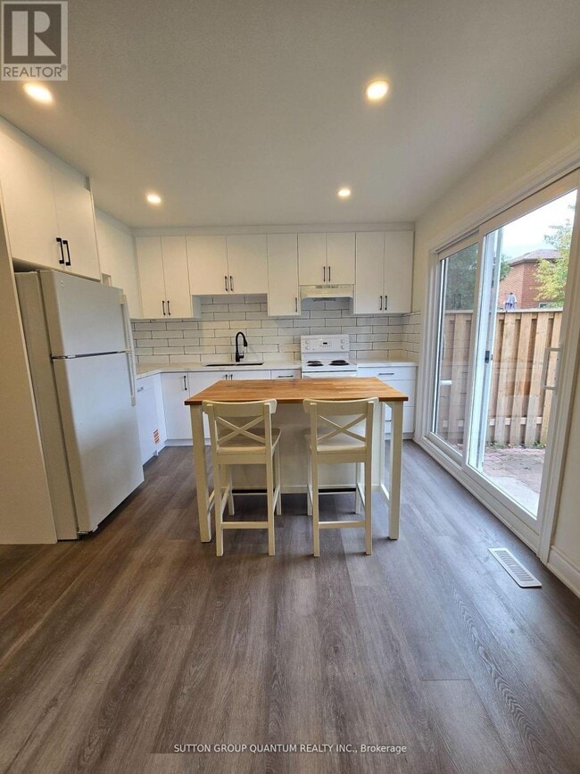 Photo du bâtiment - 2602 Chisholm Ct