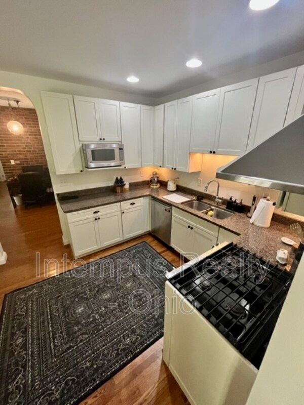 Foto del edificio - 3724 Stevens Pl