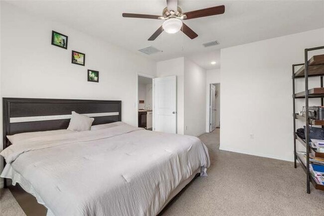 Photo - 11624 MIracle Mile Dr House