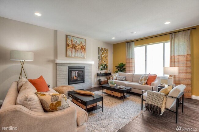 Foto del edificio - 5 br, 3 bath House - 10578 190th Street East