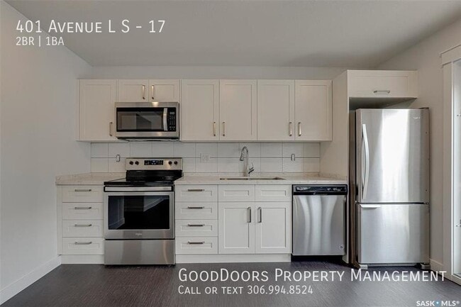 Building Photo - 401 Avenue L S