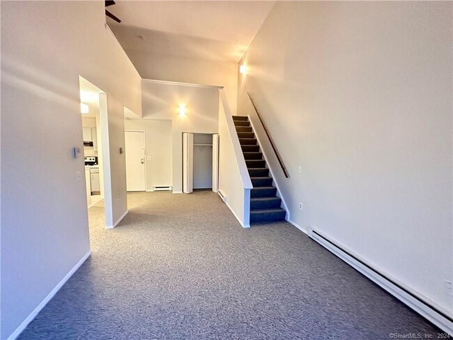 Building Photo - 3699 Broadbridge Ave
