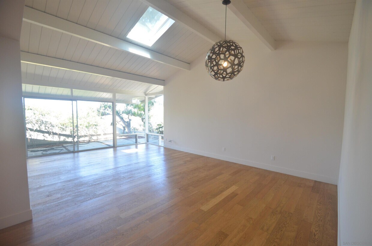 Foto principal - 718 W Arbor Dr