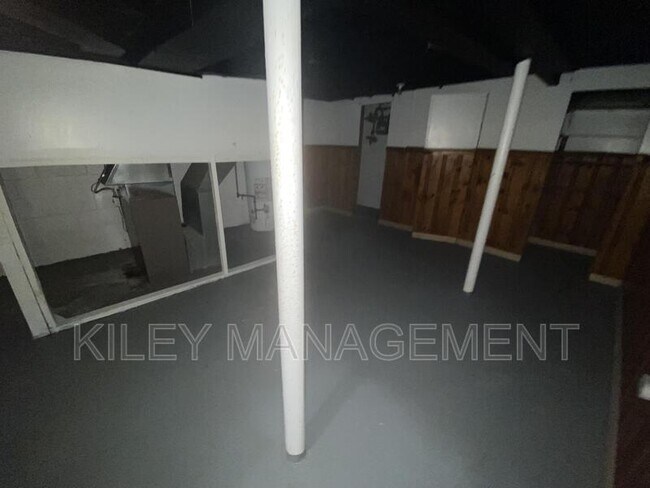 Building Photo - 18417 Beland Street