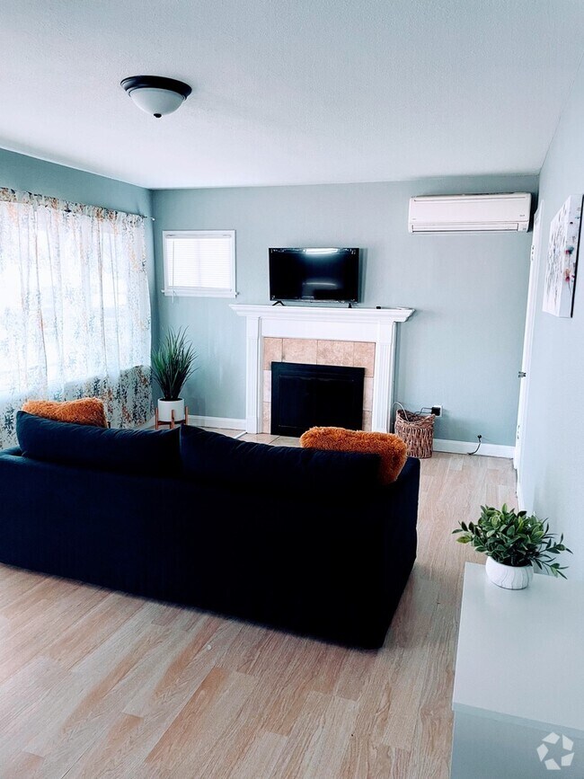 Wildwood Park Student Apartments for Rent San Bernardino, CA 4