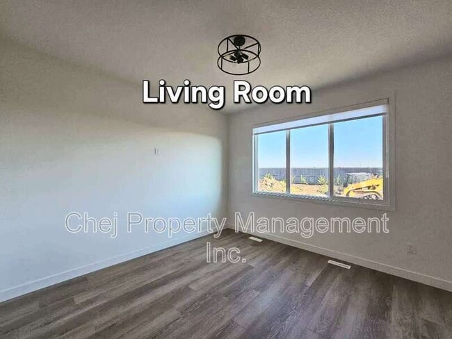Photo du bâtiment - 4640-4177 177 Ave NW