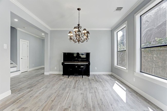 Foto del edificio - 4338 Effie St